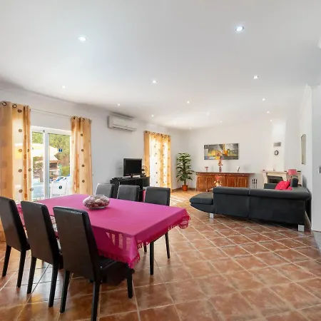 Casa de Férias Joaquim By Interhome Estoi